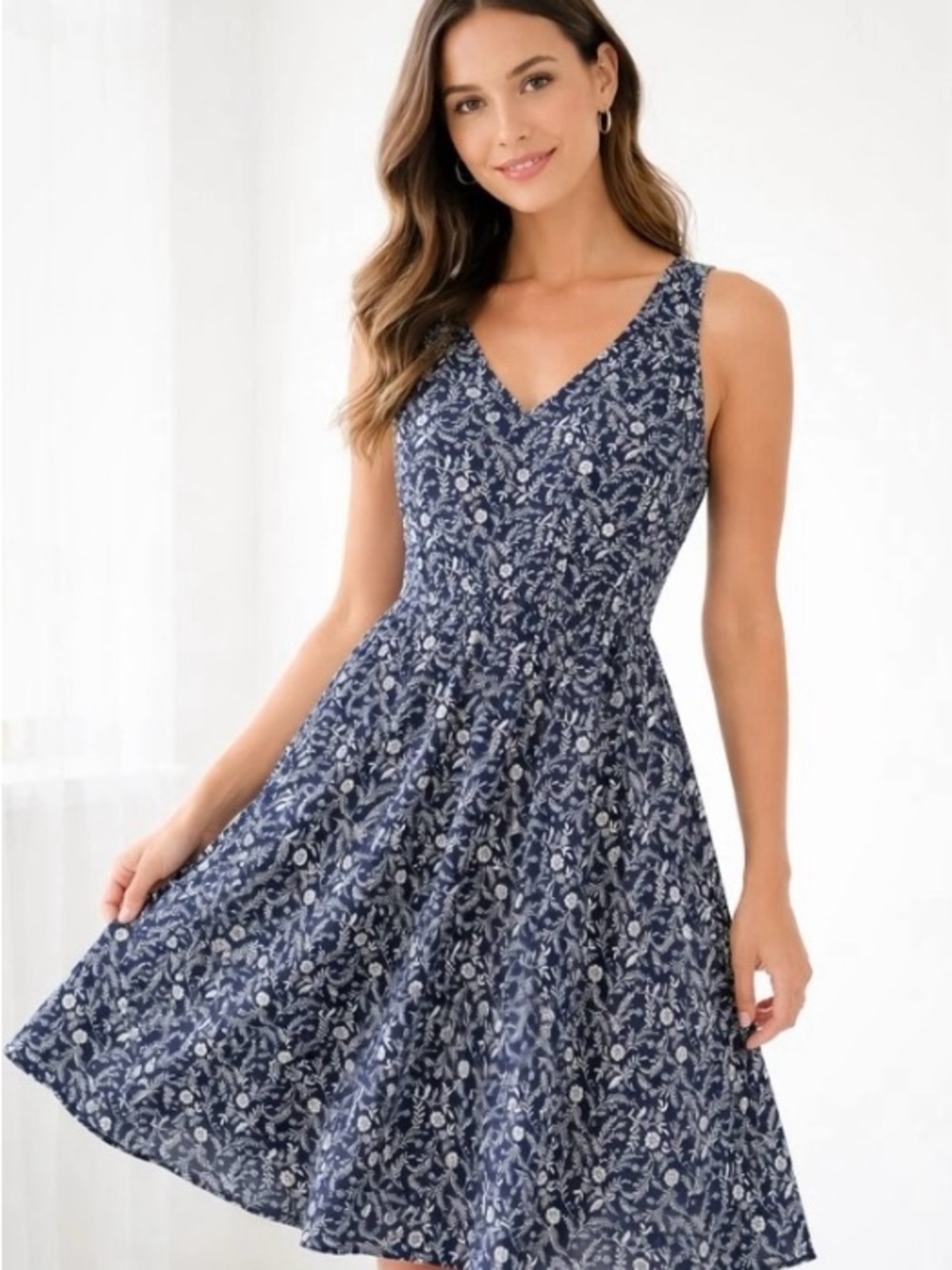Old Navy V-neck Elastic Waist Sleeveless Dress Blue White Floral Sz L/tall - Picture 8 of 8